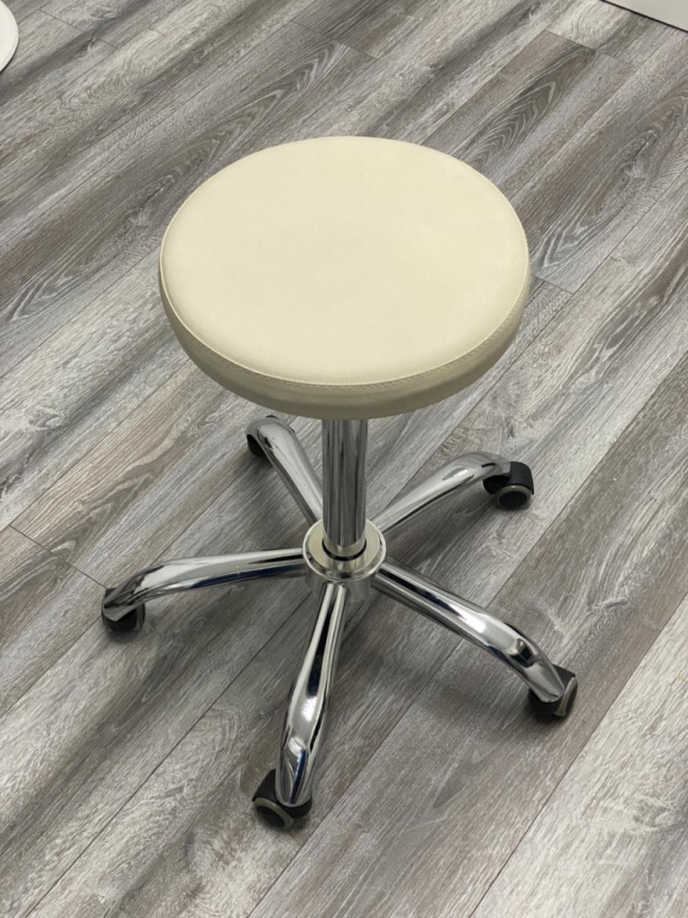 Стулья косметолога — вариант 4