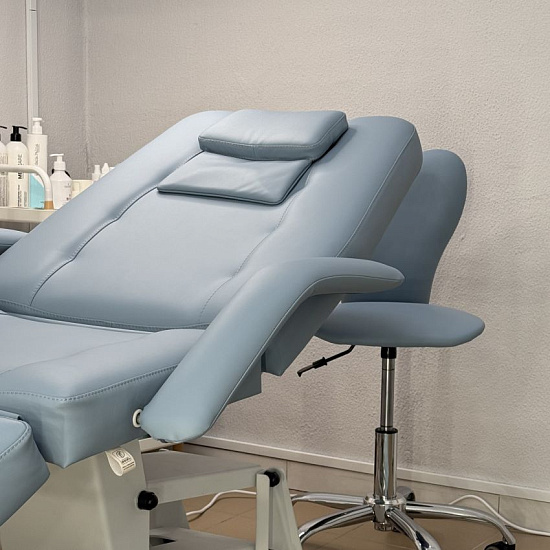 Кресла и кушетки косметологические: Эстетика 2 Электро (UNICO CREAM, на электроприводе, 2 мотора) за 3530 руб. Фото 16