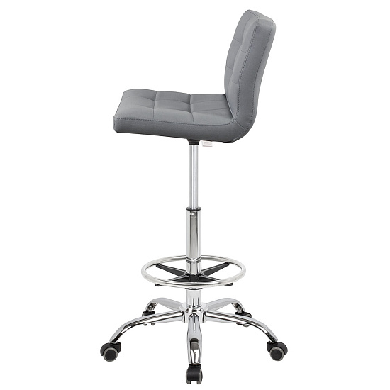 Стулья для парикмахера: Канто для парикмахера с кругом под ноги (VLK 725, квадраты) за 555 руб. Фото 4