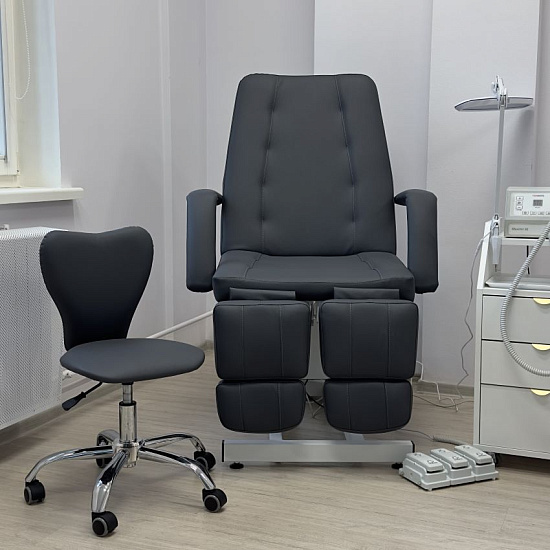 Стулья мастера педикюра: Перфекто для педикюра на низком подъемнике (VLK 100, хром) за 365 руб. Фото 3